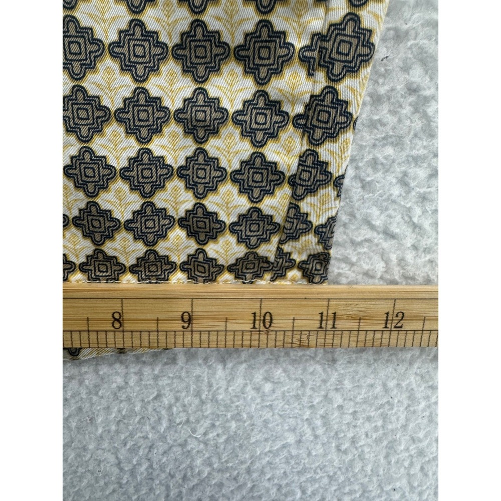 Lands End Women's Size 14 Geometric Print Shorts Beige Brown - Picture 9 of 10